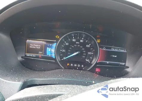 2016 Ford Explorer Xlt z USA, uszkodzony, nr VIN 1FM5K8D88GGC63400